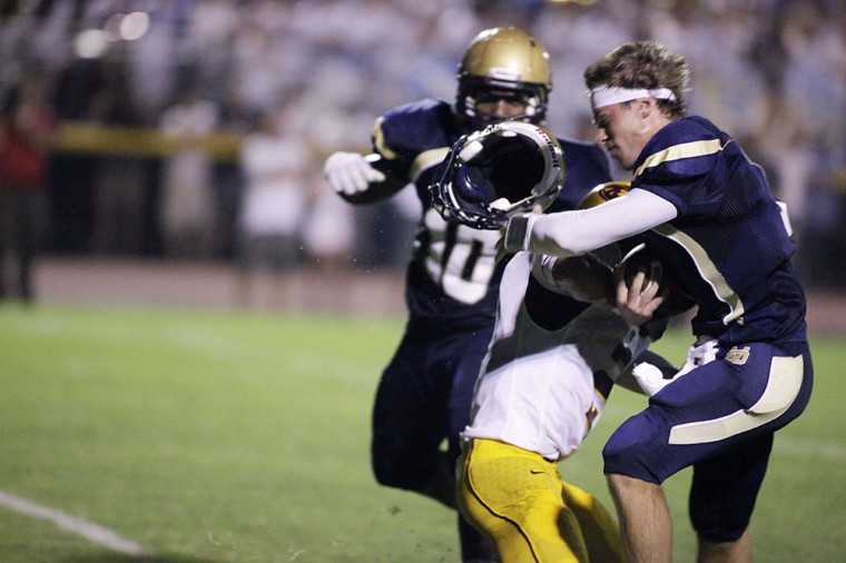 Football: DV vs MP